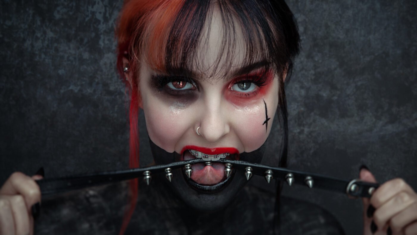 Helping new and established models build agency-ready portfolios through clean, editorial and fine art imagery